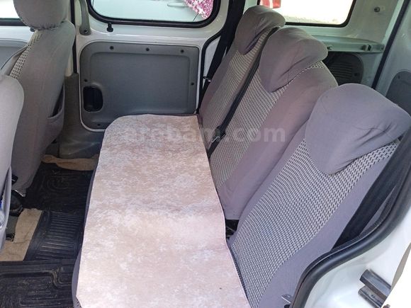 Sahibinden Renault Kangoo Multix 1.5 dCi Expression 2008 Model  231.000 km Beyaz