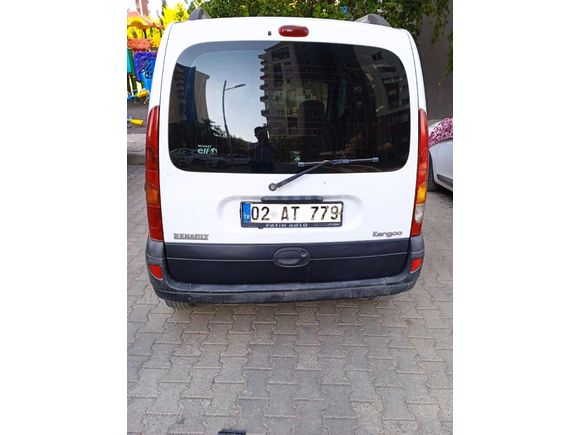 Sahibinden Renault Kangoo Multix 1.5 dCi Expression 2008 Model  231.000 km Beyaz