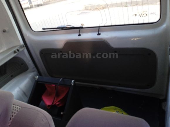 Sahibinden Renault Kangoo Multix 1.5 dCi Expression 2008 Model  231.000 km Beyaz