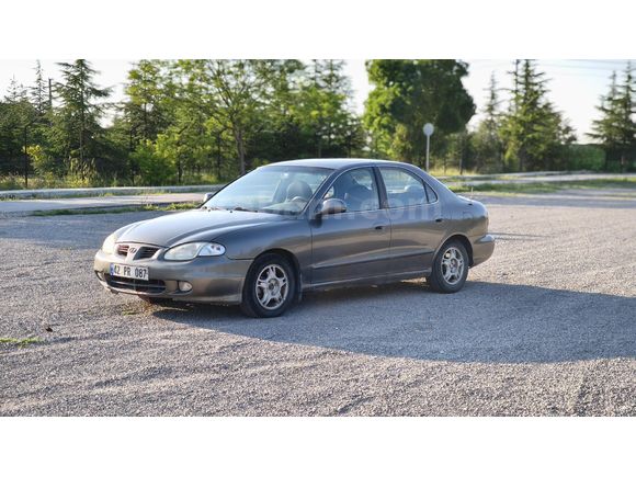Memurdan Hyundai Elantra 1.6 GLS 1999 Model