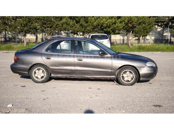Memurdan Hyundai Elantra 1.6 GLS 1999 Model