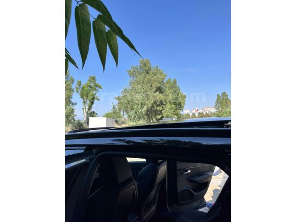 Sahibinden temiz garantili Peugeot 2008 GT 2025 model