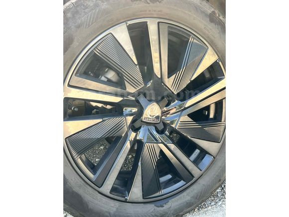 Sahibinden temiz garantili Peugeot 2008 GT 2025 model