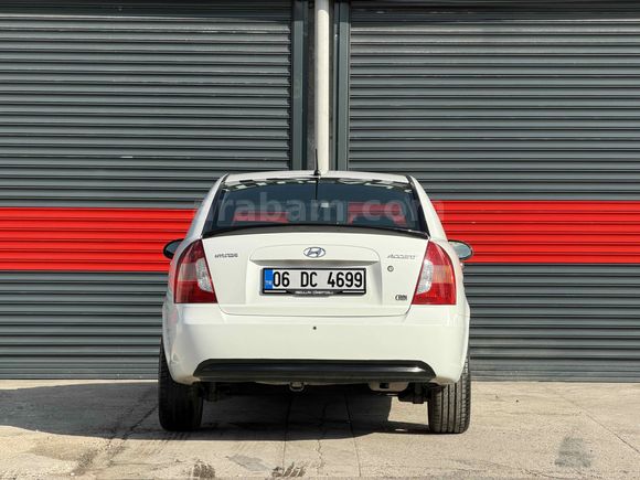 Sahibinden Hyundai Accent Era 1.5 CRDi Style 2010 Model 