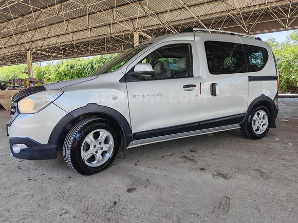 Sahibinden Dacia Dokker 1.5 DCi Stepway 2013 Model