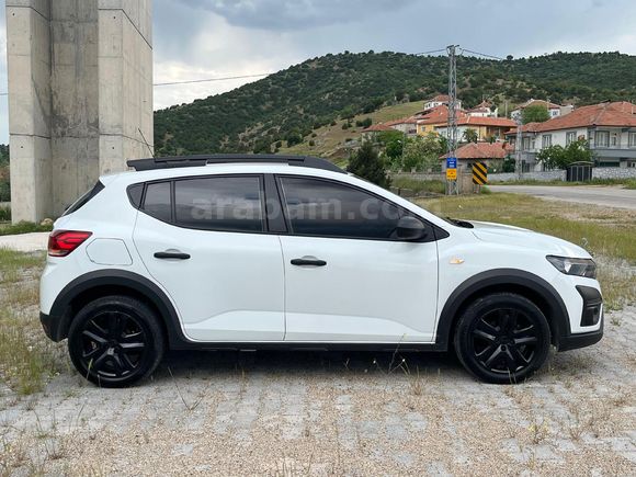 2023 Dacia Sandero Stepway 1.0 Tce Essential Hatasız