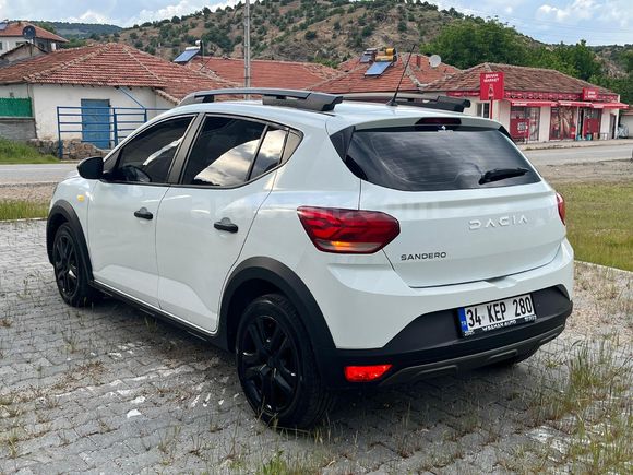 2023 Dacia Sandero Stepway 1.0 Tce Essential Hatasız