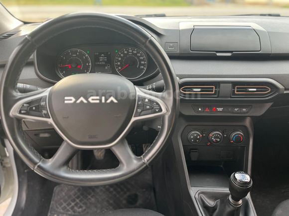 2023 Dacia Sandero Stepway 1.0 Tce Essential Hatasız