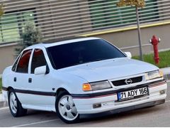 Sahibinden Opel Vectra 2.0 GT 1996 Model  451.000 km Beyaz