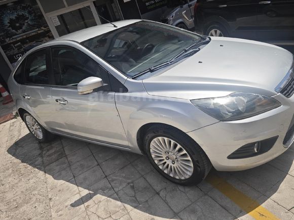 Sahibinden Ford Focus 1.6 Titanium 2010 Model