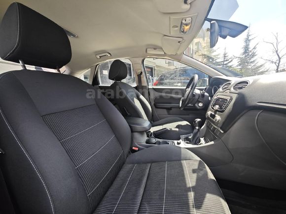 Sahibinden Ford Focus 1.6 Titanium 2010 Model