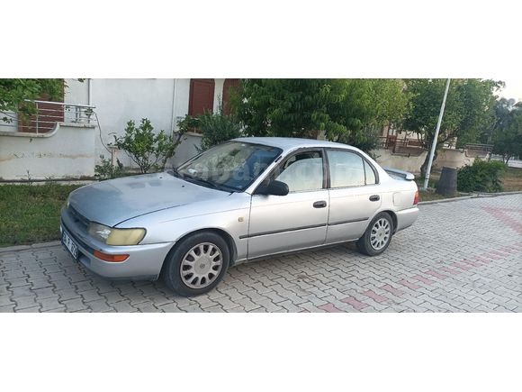 Toyota Corolla 1997 Model  Otomatik 1.6 GLİ