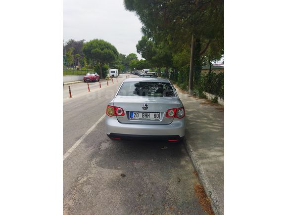 Sahibinden Volkswagen Jetta 1.6 TDi Primeline 2010 Model
