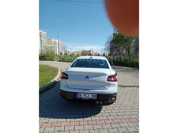 Sahibinden Citroen C4 X 1.2 PureTech Feel Bold 2024 Model