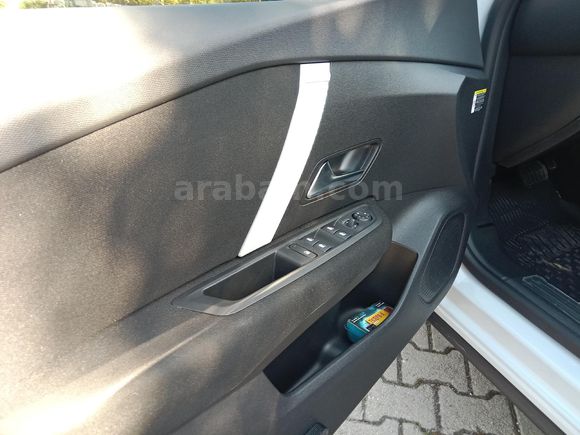 Sahibinden Citroen C4 X 1.2 PureTech Feel Bold 2024 Model