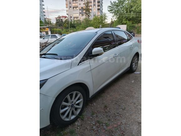 Sahibinden Ford Focus 1.5 TDCi Titanium 2017 Model