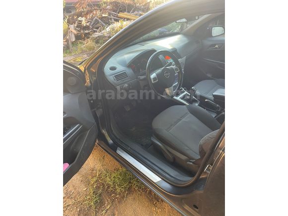 Sahibinden Opel Astra 1.6 Essentia 2012 Model
