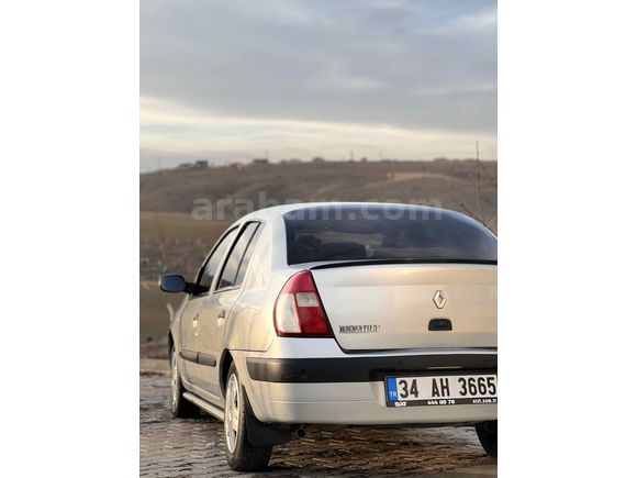 Sahibinden Renault Clio 1.4 Authentique 2005 Model 