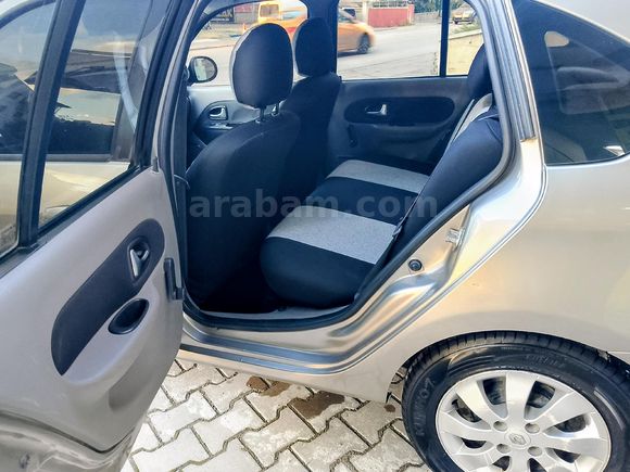 Sahibinden Renault Symbol 1.2 Expression Plus 2012 Model Burhaniye Balıkesir'de
