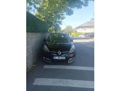 Sahibinden Renault Scenic 1.5 dci İcon 2015 Model İstanbul 173.000 km Siyah