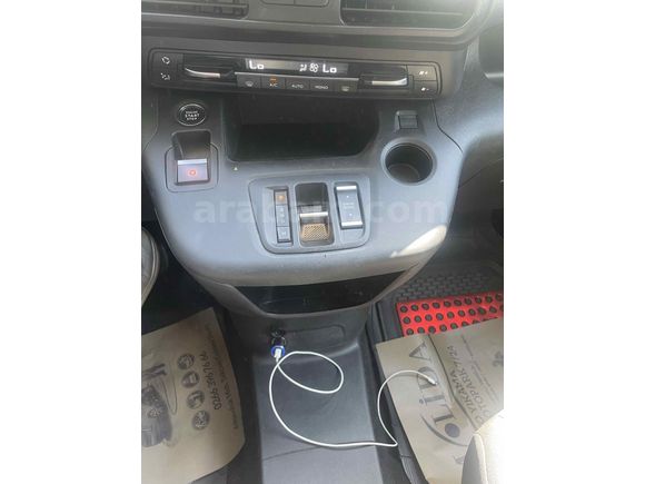 Sahibinden Opel Combo 1.5 CDTI Edition 2023 Model 