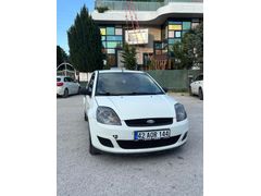 Sahibinden Ford Fiesta 1.4 TDCi Comfort 2007 Model  330.000 km Beyaz