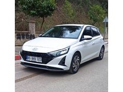 Sahibinden Hyundai i20 1.4 MPI Style 2023 Model