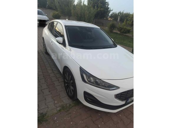 Sahibinden Ford Focus 1.5 EcoBlue Titanium Stil 2023 Model 