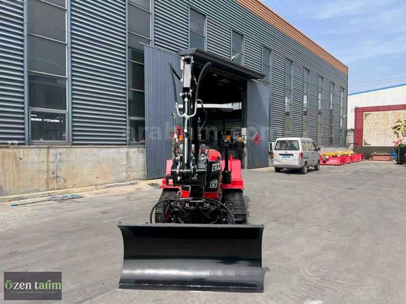 ÖZEN TARIM GÜVENCESİYLE 60 HP ESKAVATÖR VE GREYDER ATAÇMANLI