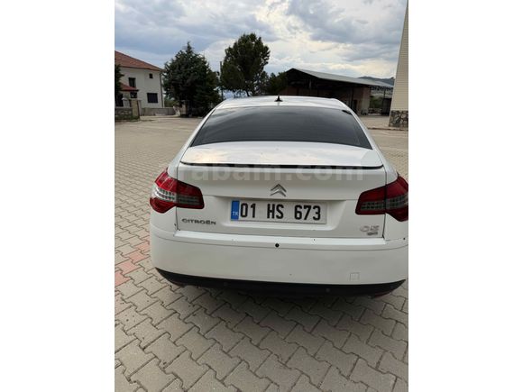 Sahibinden Citroen C5 1.6 e-HDi Confort 2012 Model  302000 km Beyaz