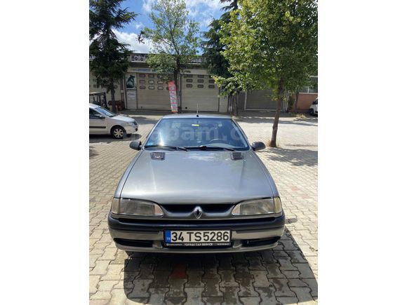 Sahibinden Renault R 19 1.4 Europa RNA 1998 Model 
