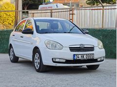 İLK SAHİBİNDEN  Hyundai Accent Era 1.5 CRDi-VGT Team 2011 Model  237.000 km Beyaz