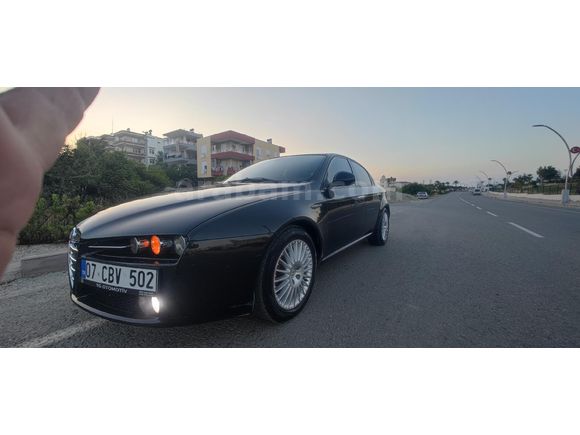 Sahibinden Alfa Romeo 159 1.9 JTDm Distinctive 2007 Model