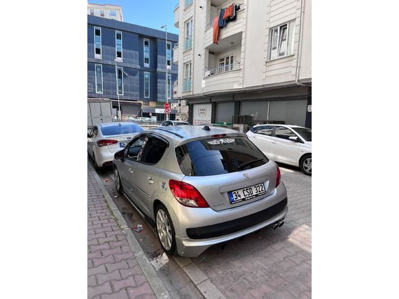 Sahibinden Peugeot 207 1.4 VTi Active 2011 Model