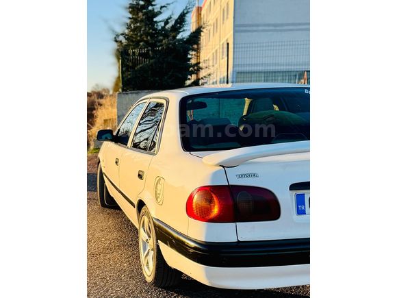 Sahibinden Toyota Corolla 1.6 Linea Terra 2002 Model