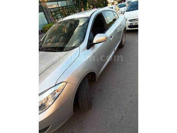 Sahibinden Renault Fluence 1.5 dCi Extreme Edition 2012 Model 
