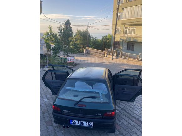 Sahibinden Renault Clio 1.4 RT 1997 Model 