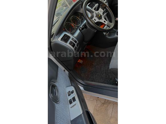 Sahibinden Toyota Corolla 1.3 XE 1996 Model 