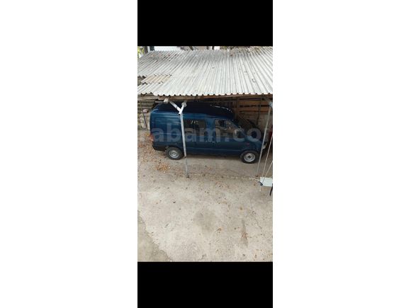 Sahibinden Nissan Vanette 2.3 D 2000 Model