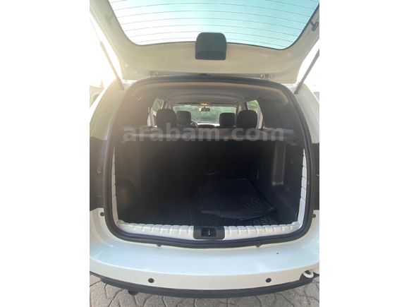 Sahibinden Dacia Duster 1.5 dCi Laureate  4x2 2013 Model  168870 km Beyaz