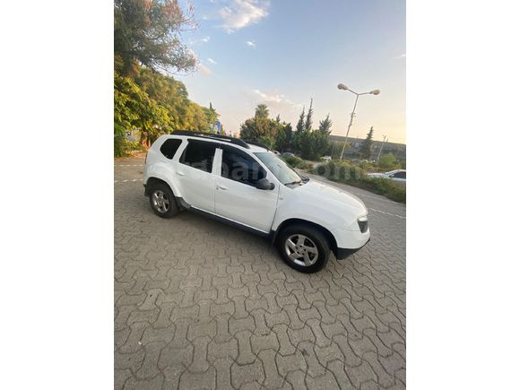 Sahibinden Dacia Duster 1.5 dCi Laureate  4x2 2013 Model  168870 km Beyaz