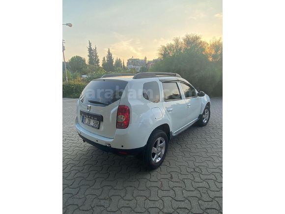 Sahibinden Dacia Duster 1.5 dCi Laureate  4x2 2013 Model  168870 km Beyaz