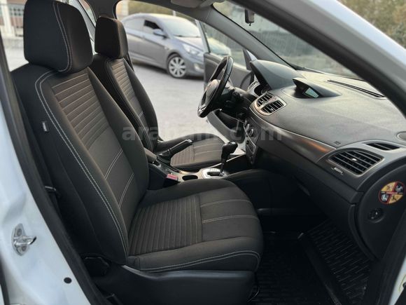 Renault Fluence 1.5 dCi Touch 2015 Model İstanbul