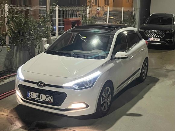 Sahibinden Hyundai i20 1.2 MPI Elite 2017 Model 