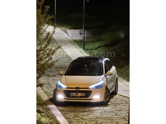 Sahibinden Hyundai i20 1.2 MPI Elite 2017 Model 