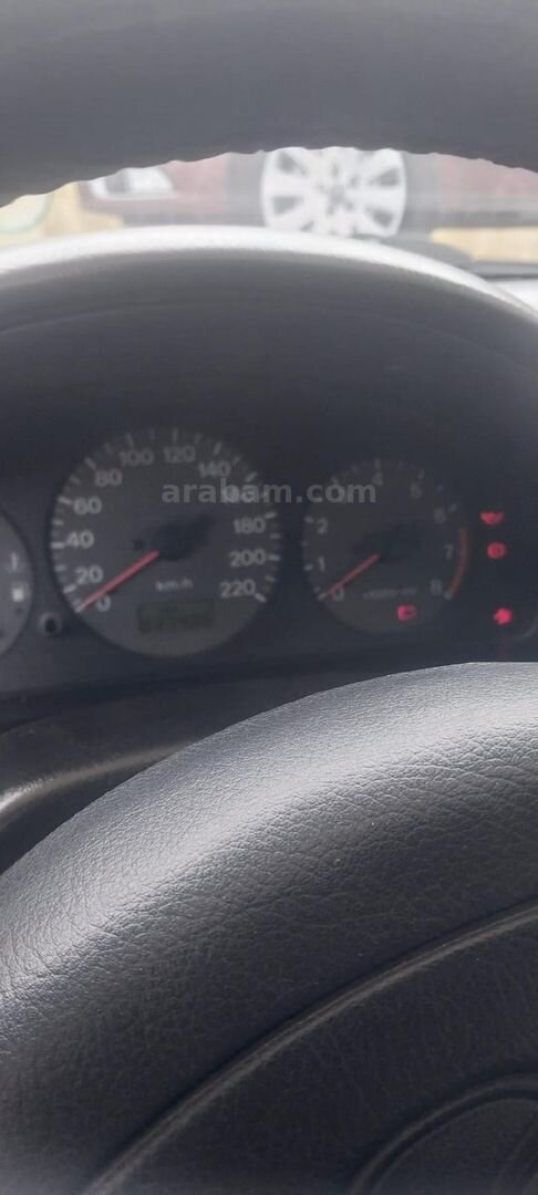 Sahibinden Mazda 323 1.5 1999 Model 5