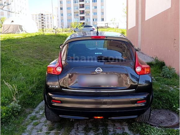 Nissan Juke 1.6 Tekna )