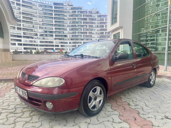 Galeriden Renault Megane 1.6 RTA 2001 Model Konya