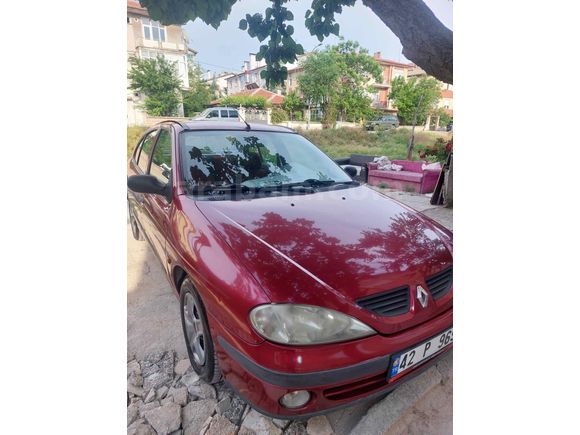 Galeriden Renault Megane 1.6 RTA 2001 Model Konya