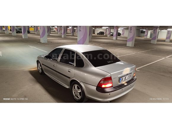 Sahibinden Opel Vectra 2.0 CD 1997 Model